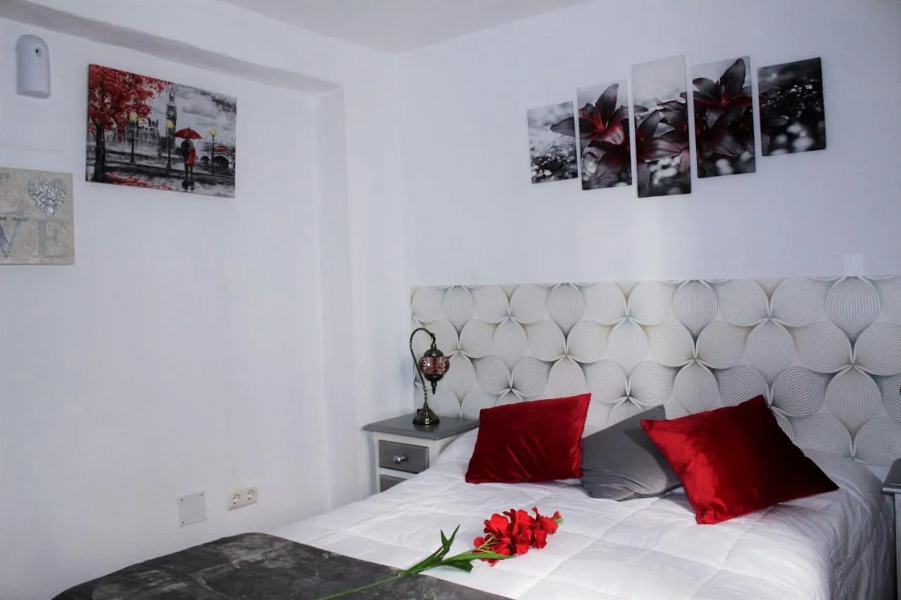 Affittacamere Hotel H Juan Marbella