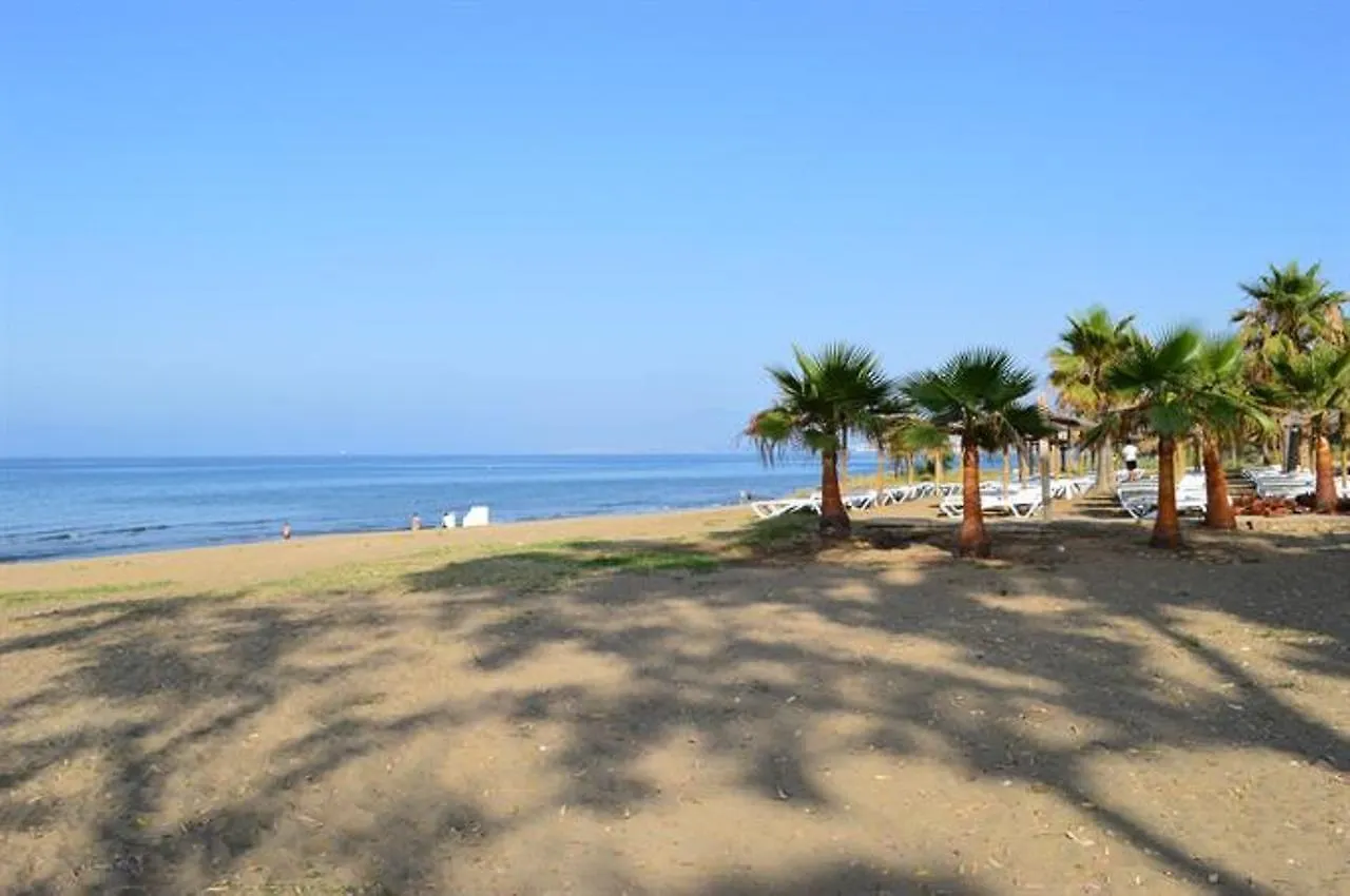 Hotel H Juan Marbella Affittacamere