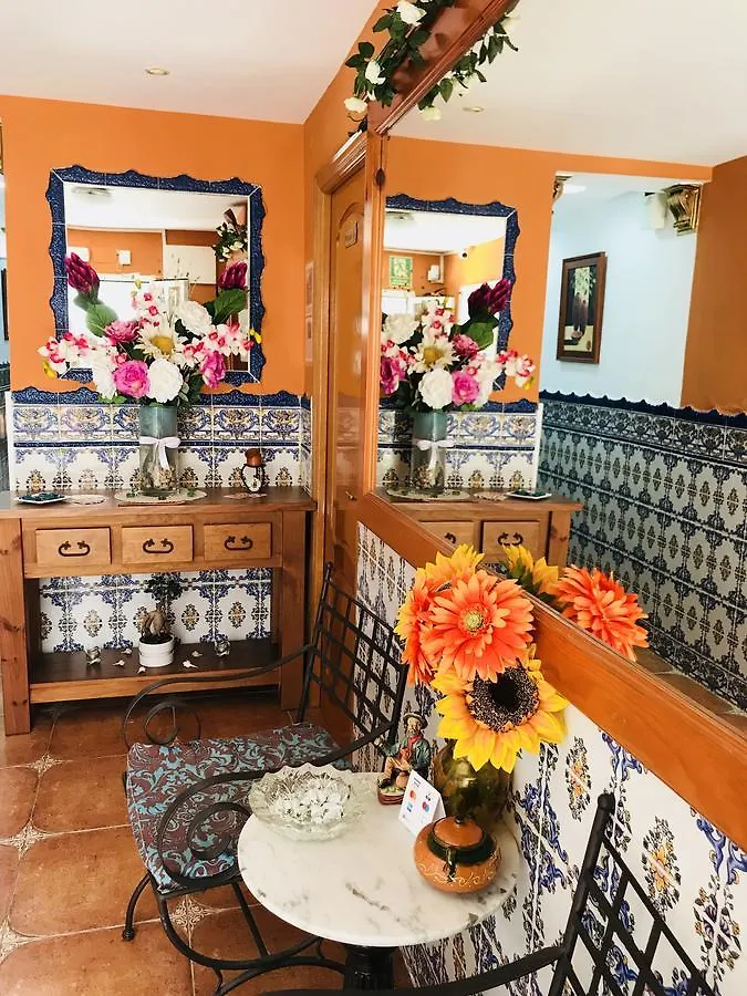 Hotel H Juan Marbella Affittacamere